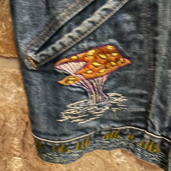 Vintage 1970s Wrangler Hand Embroidered Jean Jacket size 42 great used condition - Picture 6 of 13